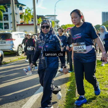 Runner Photo 1675770