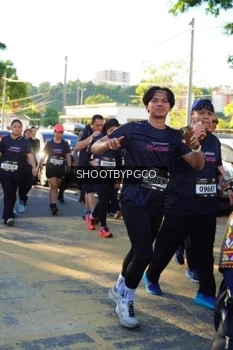 Runner Photo 1675804