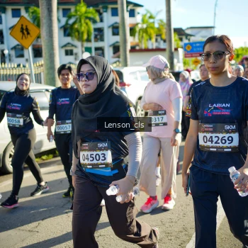 Runner Photo 1675848