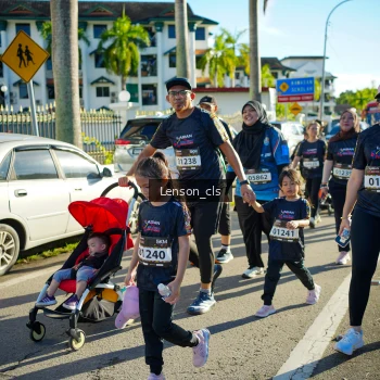 Runner Photo 1675926
