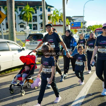 Runner Photo 1675928