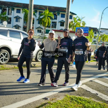Runner Photo 1676055