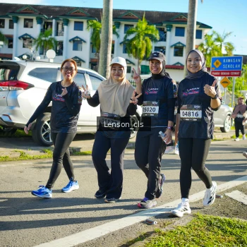 Runner Photo 1676074