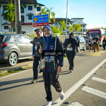 Runner Photo 1676166