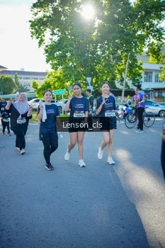 Runner Photo 1676207