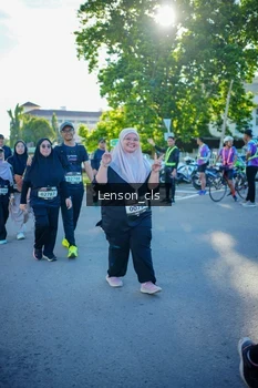 Runner Photo 1676210