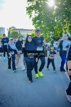 Runner Photo 1676216