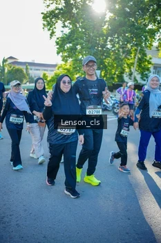 Runner Photo 1676217