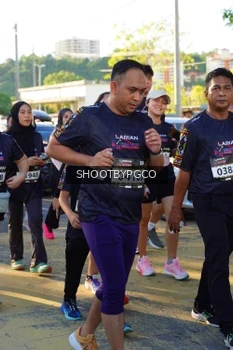 Runner Photo 1676218