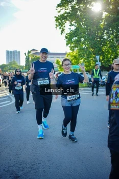 Runner Photo 1676222