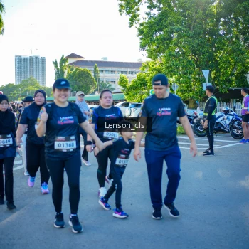 Runner Photo 1676315