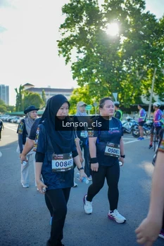 Runner Photo 1676326