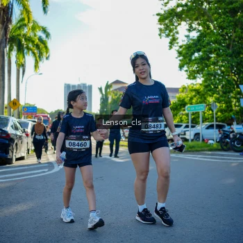 Runner Photo 1676367