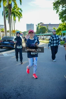 Runner Photo 1676446
