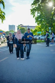 Runner Photo 1676455