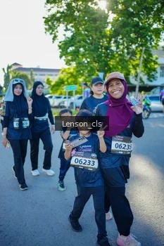 Runner Photo 1676465