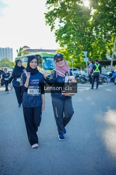 Runner Photo 1676492