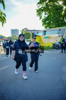 Runner Photo 1676511