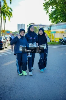 Runner Photo 1676523