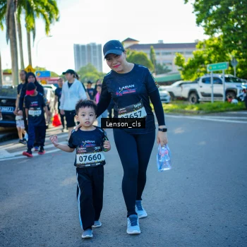 Runner Photo 1676582
