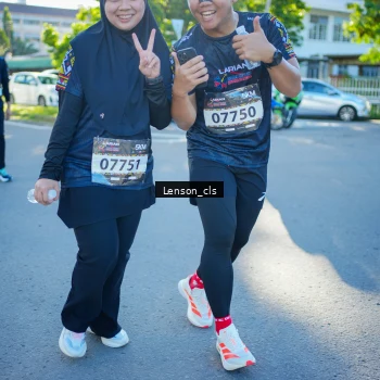 Runner Photo 1676609