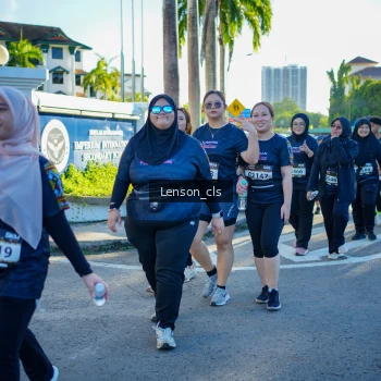 Runner Photo 1676682