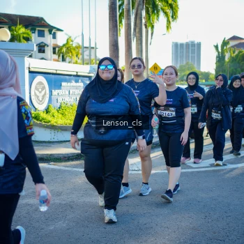 Runner Photo 1676686
