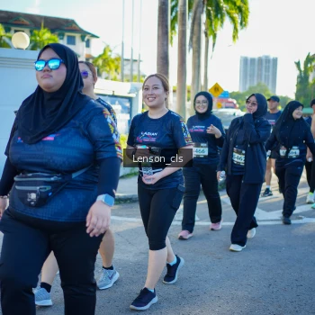 Runner Photo 1676689