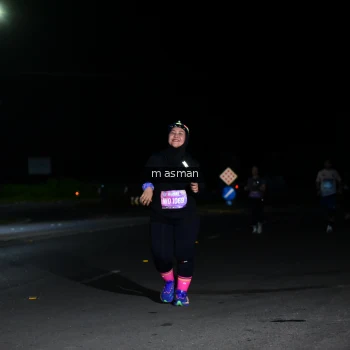 Runner Photo 1676728