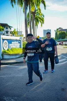 Runner Photo 1676769