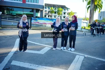 Runner Photo 1676845