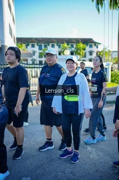 Runner Photo 1676877
