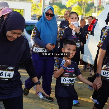 Runner Photo 1677143
