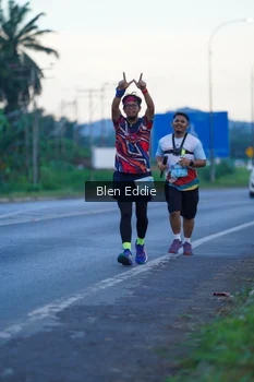 Runner Photo 1677149