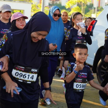 Runner Photo 1677155