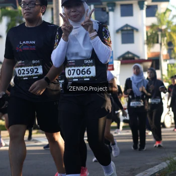Runner Photo 1677480