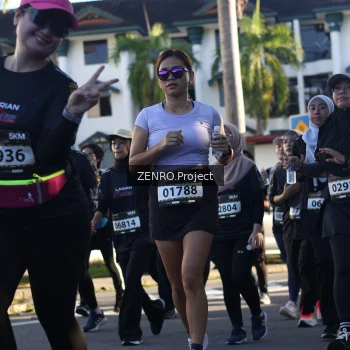 Runner Photo 1677482