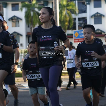 Runner Photo 1677576