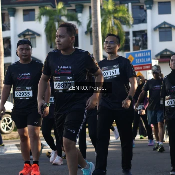 Runner Photo 1677586