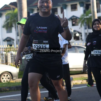 Runner Photo 1677590