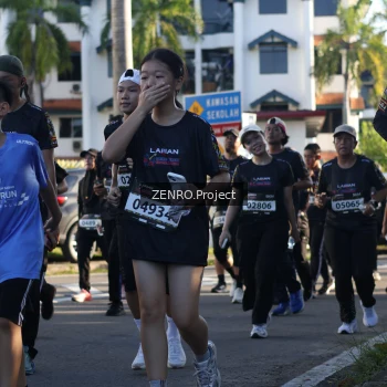 Runner Photo 1677604