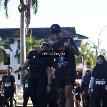 Runner Photo 1677624