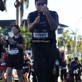 Runner Photo 1677639