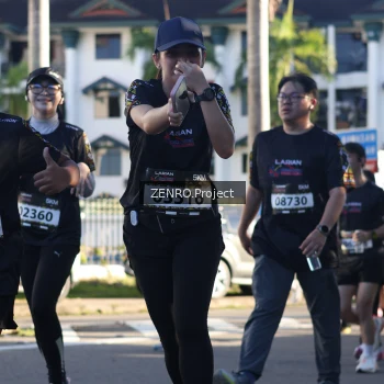 Runner Photo 1677786