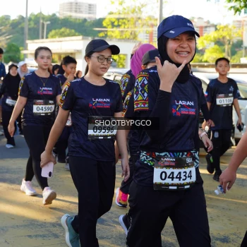 Runner Photo 1677946