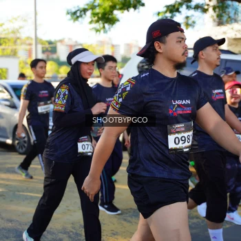 Runner Photo 1678004