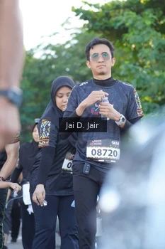 Runner Photo 1678089