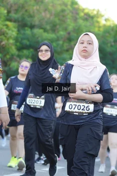 Runner Photo 1678117
