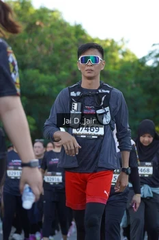 Runner Photo 1678123