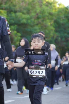 Runner Photo 1678149